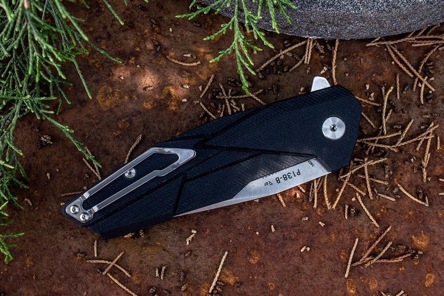 Ніж складаний Ruike P138-B, (90 мм) Sandvik 14C28N / G10