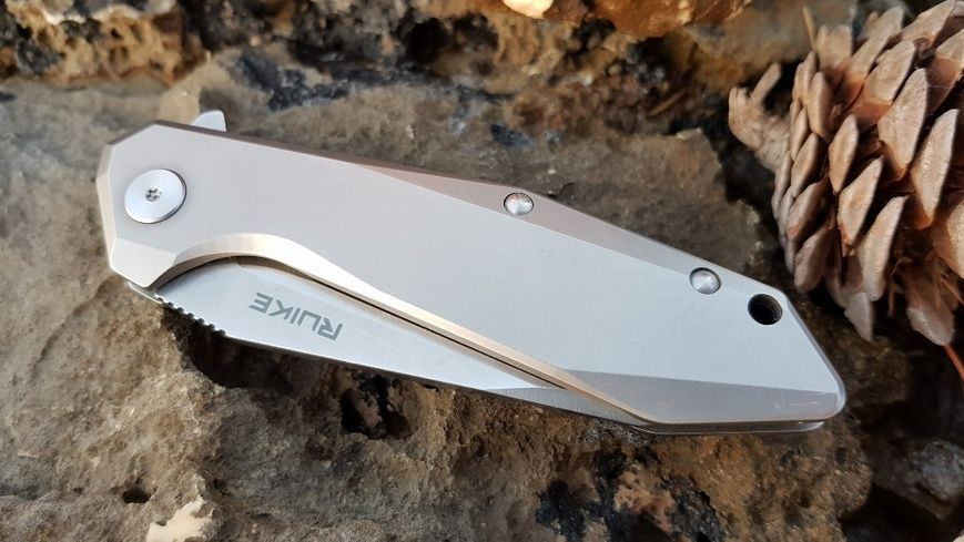 Нож складной Ruike P135-SF, (92 мм) Sandvik 14C28N / steel 420