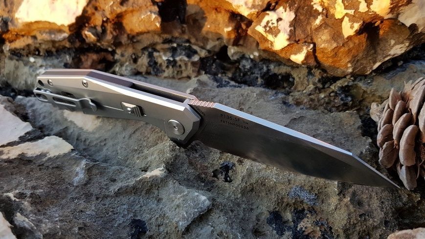 Нож складной Ruike P135-SF, (92 мм) Sandvik 14C28N / steel 420